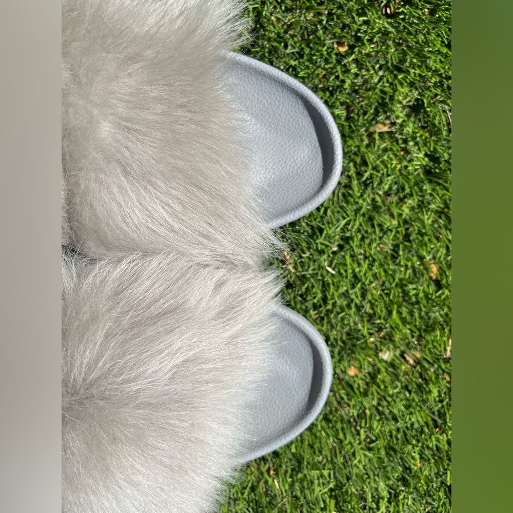 UGG Furry Gray Slides EUC! - Picture 4 of 9